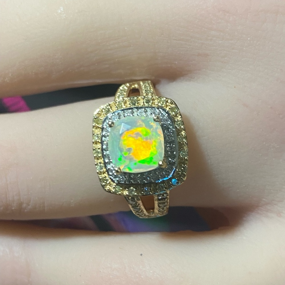 10k gold opal ring